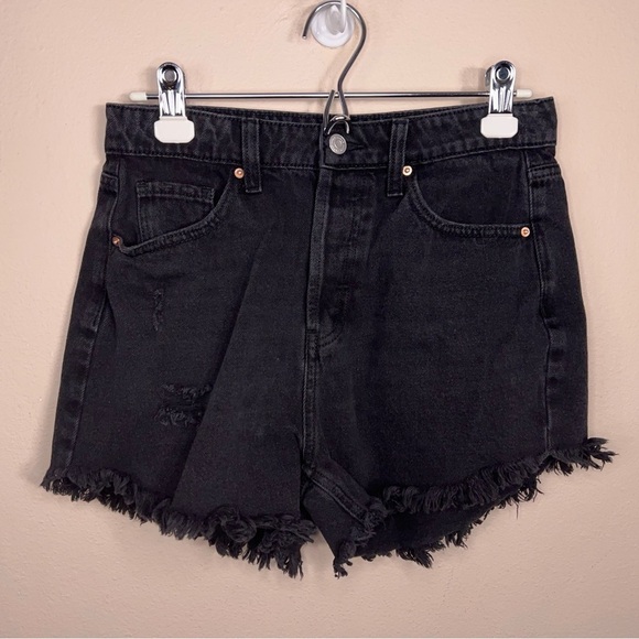 Size 6 Wild Fable Black Cutoff Style Denim Shorts Classic Goth Punk Fringe - Picture 8 of 9